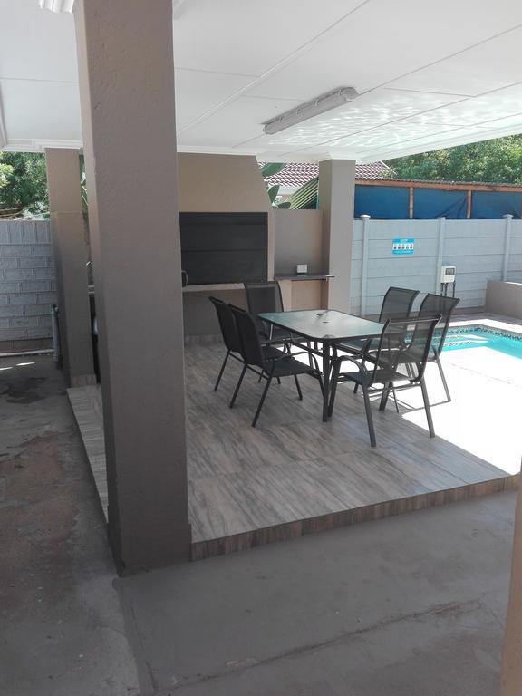 אפינגטון Gemutlich Guesthouse מראה חיצוני תמונה